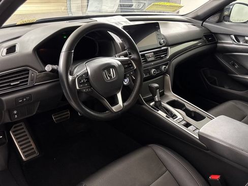 Used 2022 Honda Accord Sport image 13
