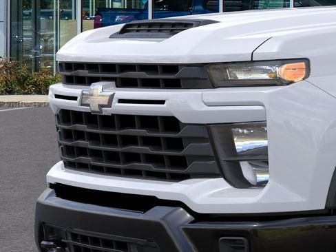 New 2026 Chevrolet Silverado 2500 Custom w/ Z71 Off-Road Package image 13