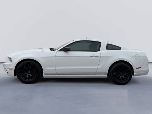 Used 2014 Ford Mustang Coupe w/ Equipment Group 102A image 6