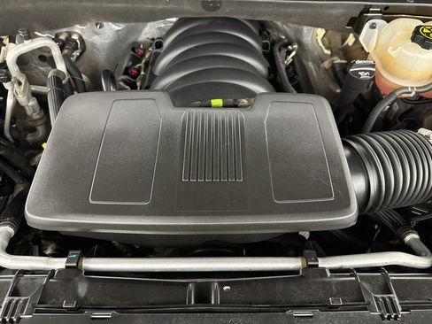 Used 2021 Chevrolet Silverado 1500 LT w/ LPO, Dark Essentials Package RWD image 36