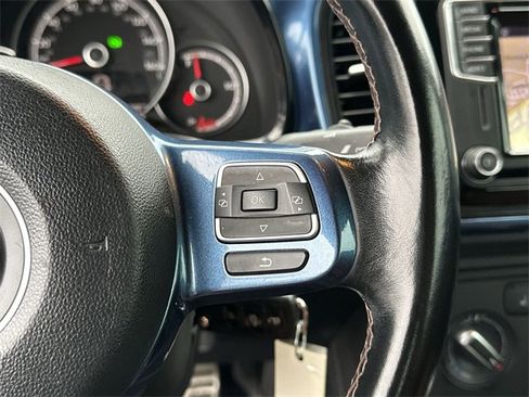 Used 2017 Volkswagen Beetle 1.8T Classic image 18