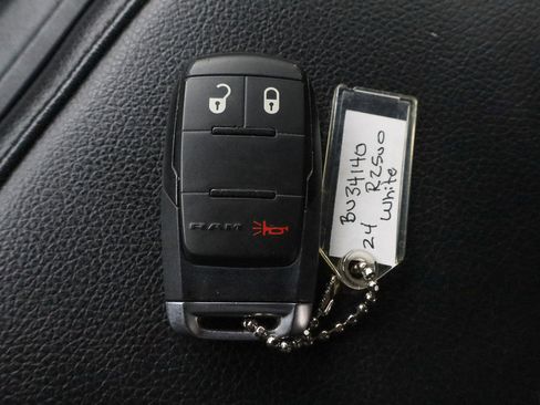 Used 2024 RAM 2500 Big Horn image 34