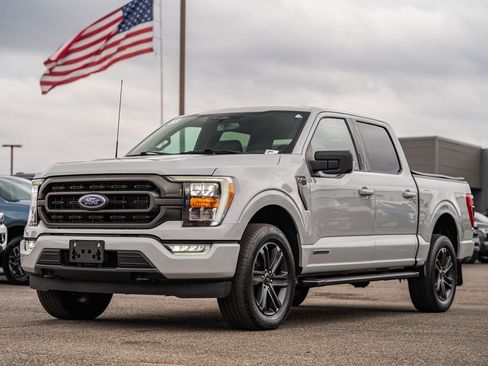 Certified 2023 Ford F150 XLT w/ Equipment Group 302A High image 5