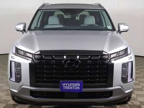 Used 2024 Hyundai Palisade SEL w/ Premium Package image 16