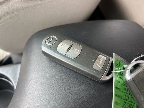 Used 2016 MAZDA CX-5 Touring image 17