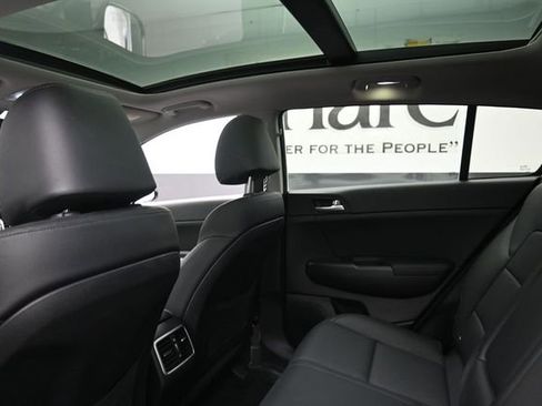 Used 2017 Kia Sportage EX w/ EX Technology Package AWD/4WD image 24