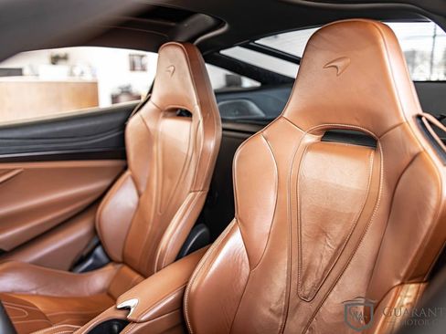 Used 2018 McLaren 720S Luxury image 19