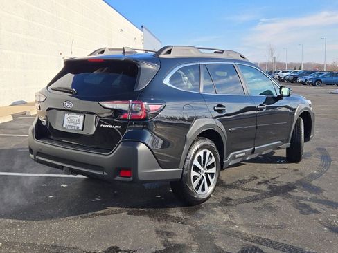 Certified 2025 Subaru Outback Premium w/ Popular Package #1A image 10