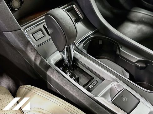 New 2026 Subaru Ascent Limited AWD/4WD image 18
