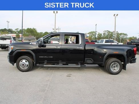Used 2023 GMC Sierra 3500 Denali w/ Denali Ultimate Package image 6