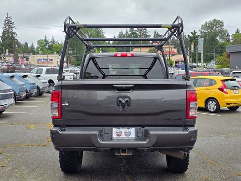 Used 2022 RAM 2500 Big Horn w/ Night Edition AWD/4WD image 7