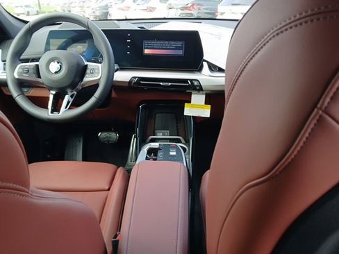 New 2026 BMW X1 xDrive28i w/ Technology Package AWD/4WD image 13