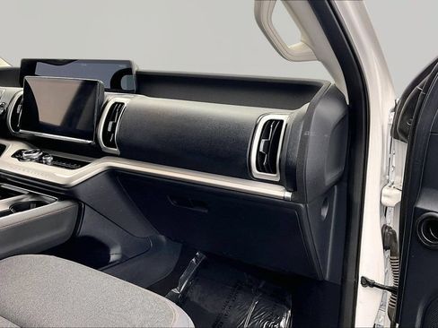 Certified 2025 Ford Expedition Max Active AWD/4WD image 17