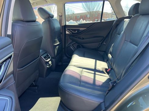 Used 2020 Subaru Outback Limited image 26