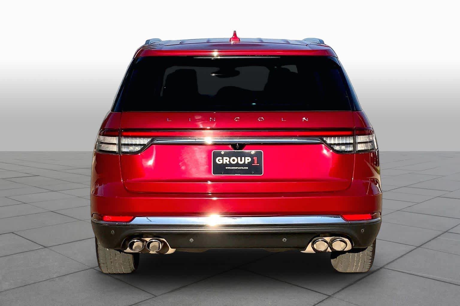 Used 2020 Lincoln Aviator Reserve w/ Equipment Group 201A RWD image 5