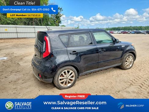 Used 2017 Kia Soul + FWD image 4