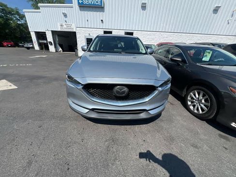Used 2018 MAZDA CX-5 Grand Touring FWD image 3