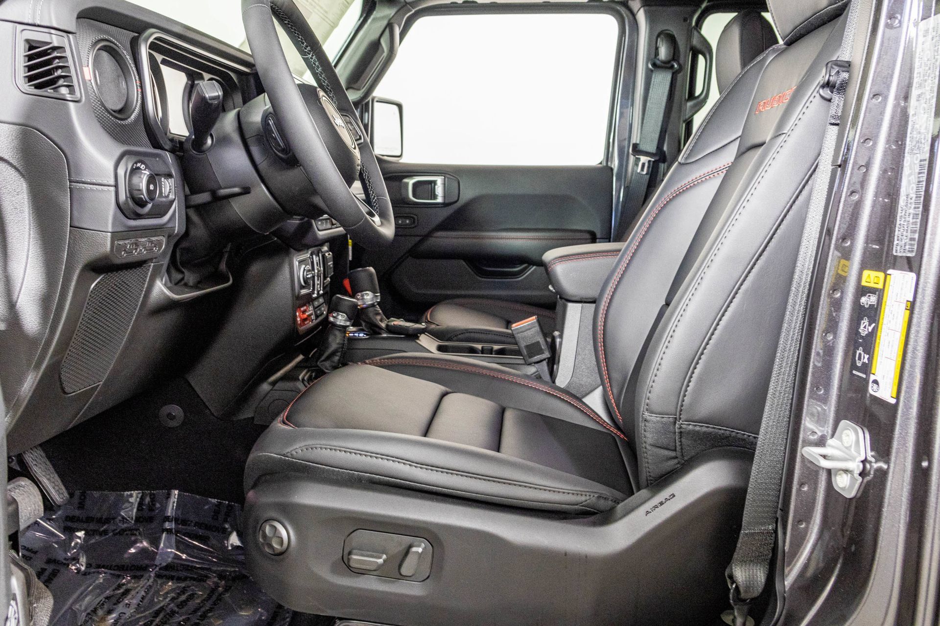 New 2027 Jeep Wrangler Unlimited Rubicon AWD/4WD image 23