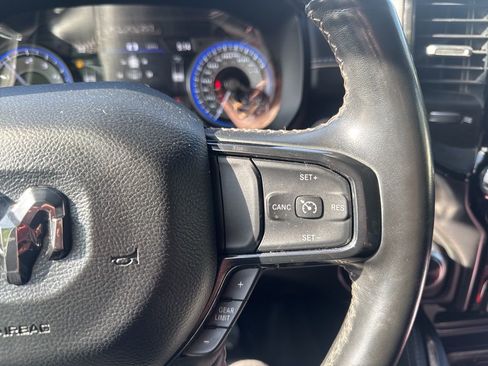 Used 2022 RAM 1500 Limited AWD/4WD image 14