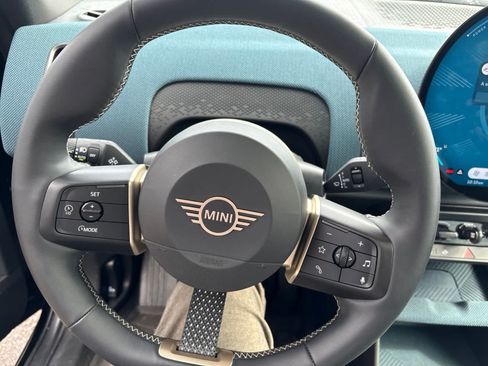 Used 2025 MINI Cooper Countryman SE AWD/4WD image 7