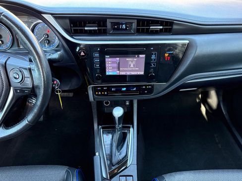 Used 2019 Toyota Corolla SE image 17