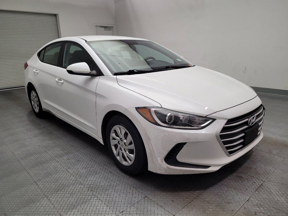 Used 2018 Hyundai Elantra SE FWD image 13