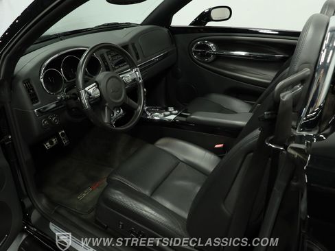 Used 2005 Chevrolet SSR w/ Preferred Equipment Group image 4