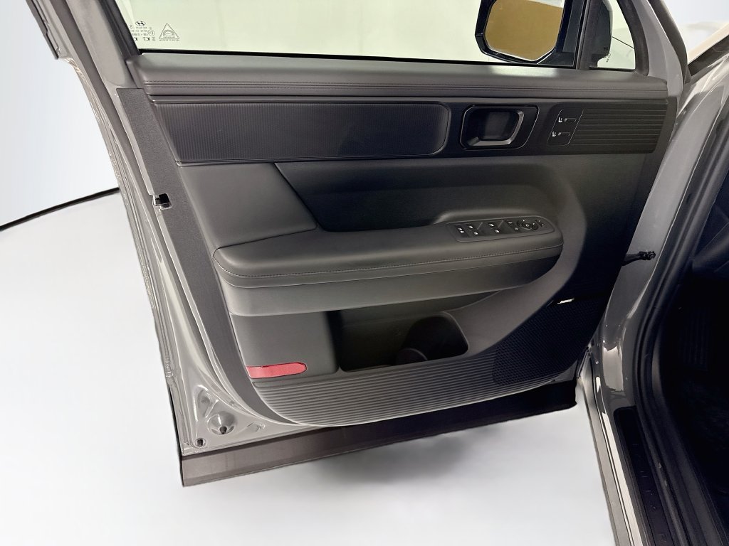 Used 2024 Hyundai Santa Fe Calligraphy FWD image 25