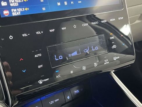 Used 2024 Hyundai Tucson Limited FWD image 35