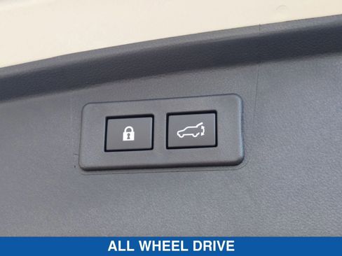Certified 2025 Subaru Outback Premium AWD/4WD image 27