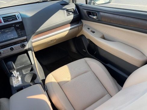 Used 2015 Subaru Outback 2.5i Limited image 15