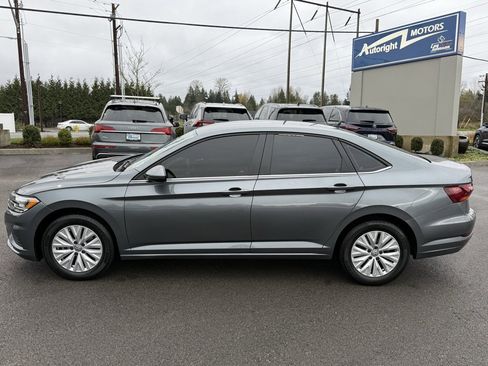Used 2019 Volkswagen Jetta S w/ Driver Assistance Package image 2