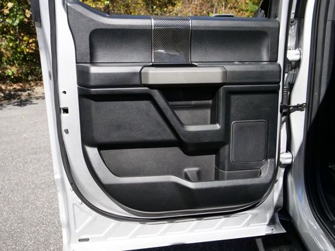 Used 2019 Ford F150 Raptor w/ Equipment Group 802A Luxury image 38