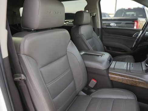 Used 2018 GMC Yukon Denali w/ Denali Ultimate Package image 20