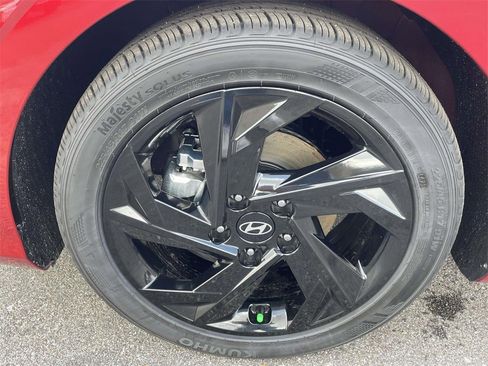 New 2026 Hyundai Elantra Sport image 5