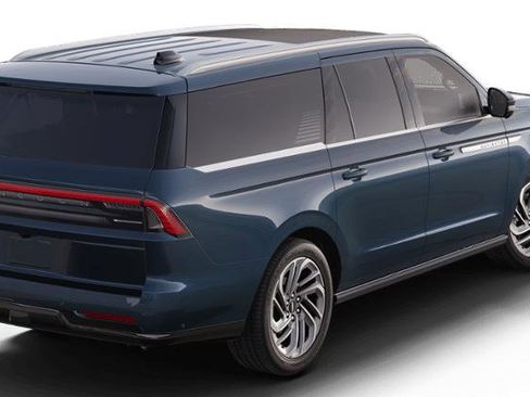 New 2025 Lincoln Navigator L Reserve image 26