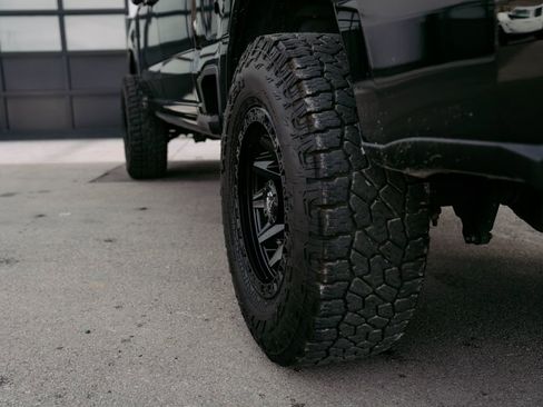 Used 2024 Ford F350 Platinum image 11