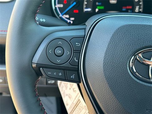 New 2025 Toyota RAV4 SE image 22