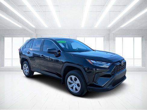 Used 2024 Toyota RAV4 LE image 1