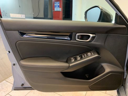 Used 2023 Honda Civic Sport Touring image 18
