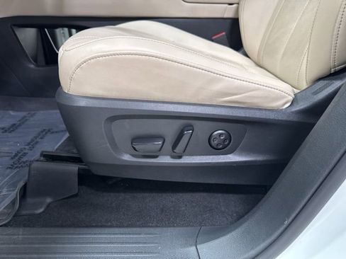 Used 2023 INFINITI QX60 Luxe w/ Cargo Package AWD/4WD image 9