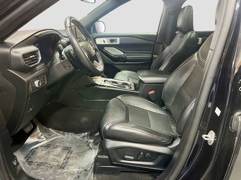Used 2022 Ford Explorer ST w/ Equipment Group 401A image 21