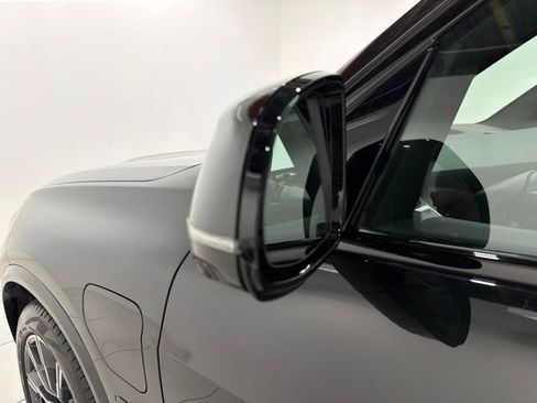 Used 2024 BMW X5 xDrive50e w/ M Sport Package AWD/4WD image 9
