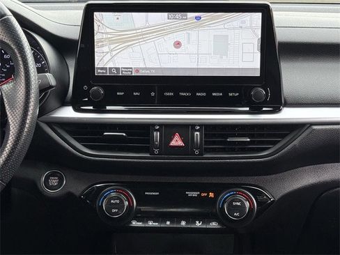 Used 2023 Kia Forte GT-Line image 17