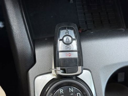 Used 2025 Ford Bronco Sport Outer Banks w/ Outer Banks Tech Package+ image 12