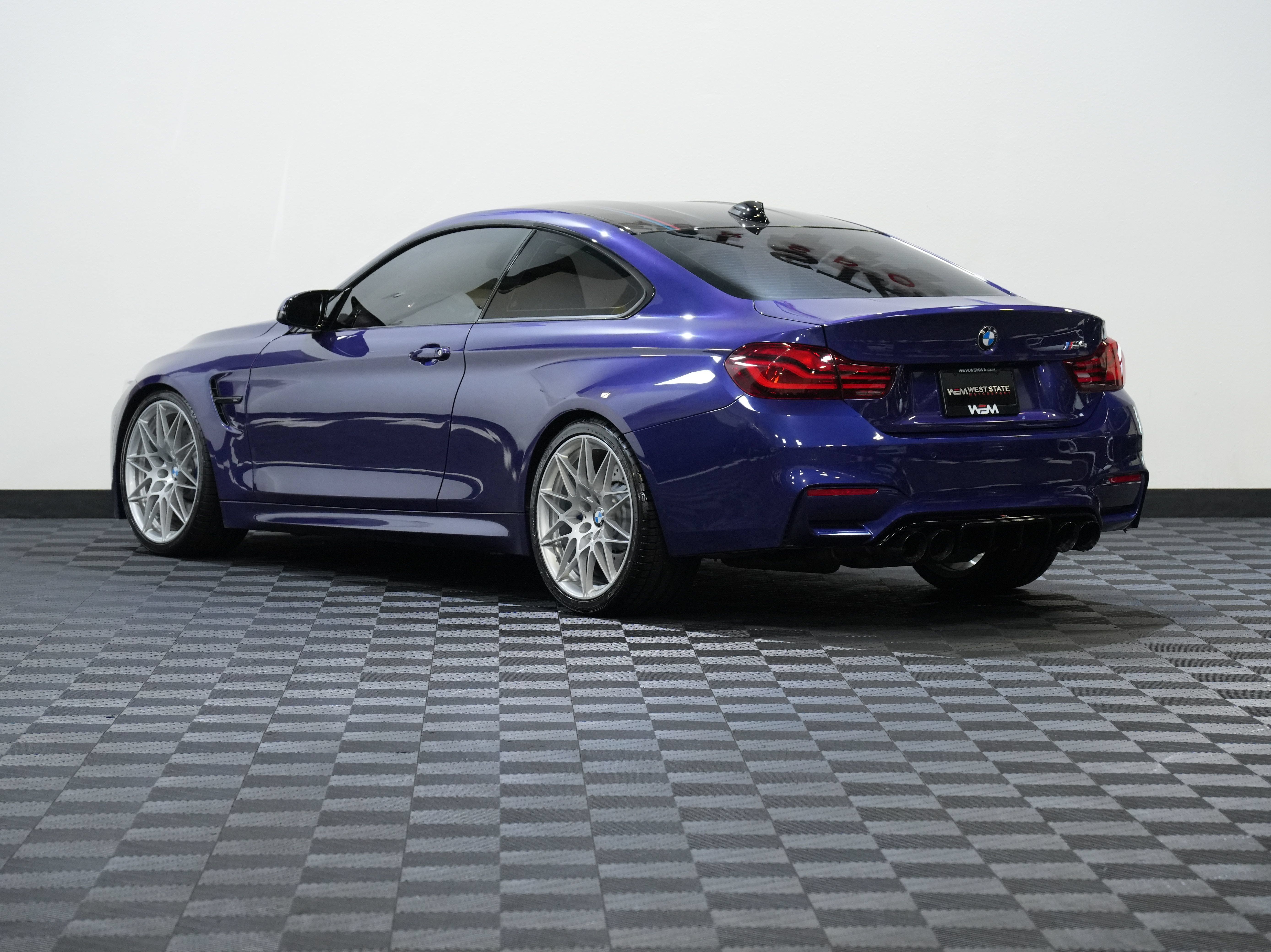 Used 2020 BMW M4 Coupe w/ Competition Package RWD image 8