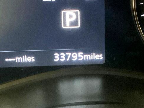 Used 2022 Nissan Kicks SV image 25