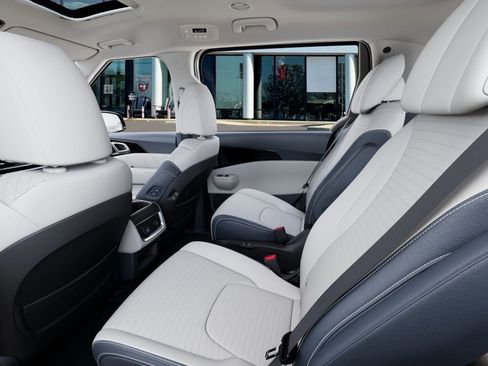 New 2026 Kia Carnival SX Prestige image 18