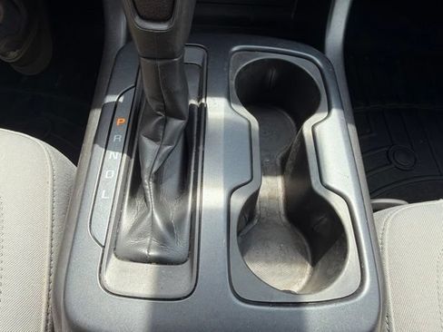 Used 2019 Chevrolet Colorado W/T w/ WT Convenience Package RWD image 33