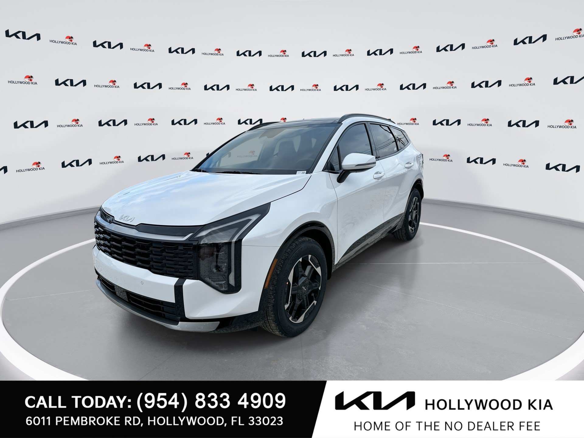 New 2026 Kia Sportage SX FWD image 4
